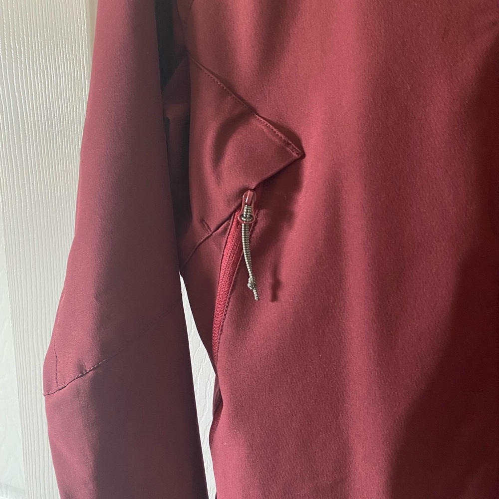 Merrell Maroon Lightweight Select Shield Jacket - Picture 6 of 11